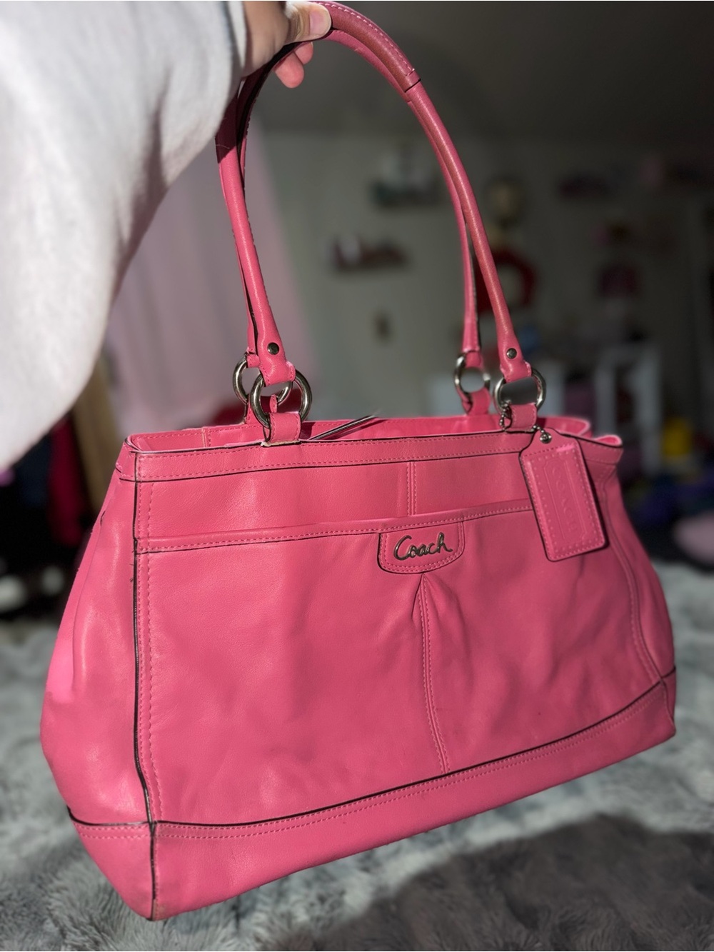 Coach Vintage Pink Leather Shoulder Bag - READ DESCRIPTION